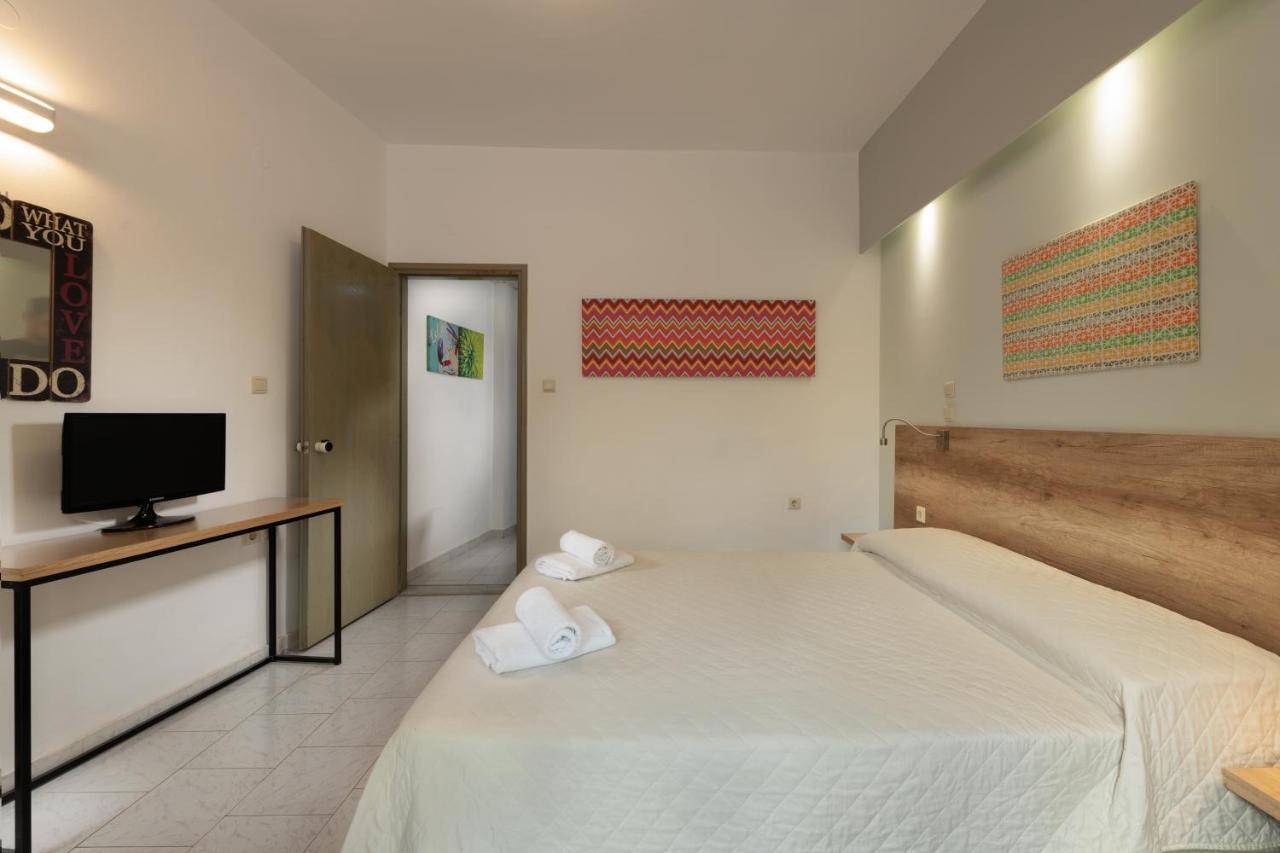 Sea Side Apartments Stalos Luaran gambar